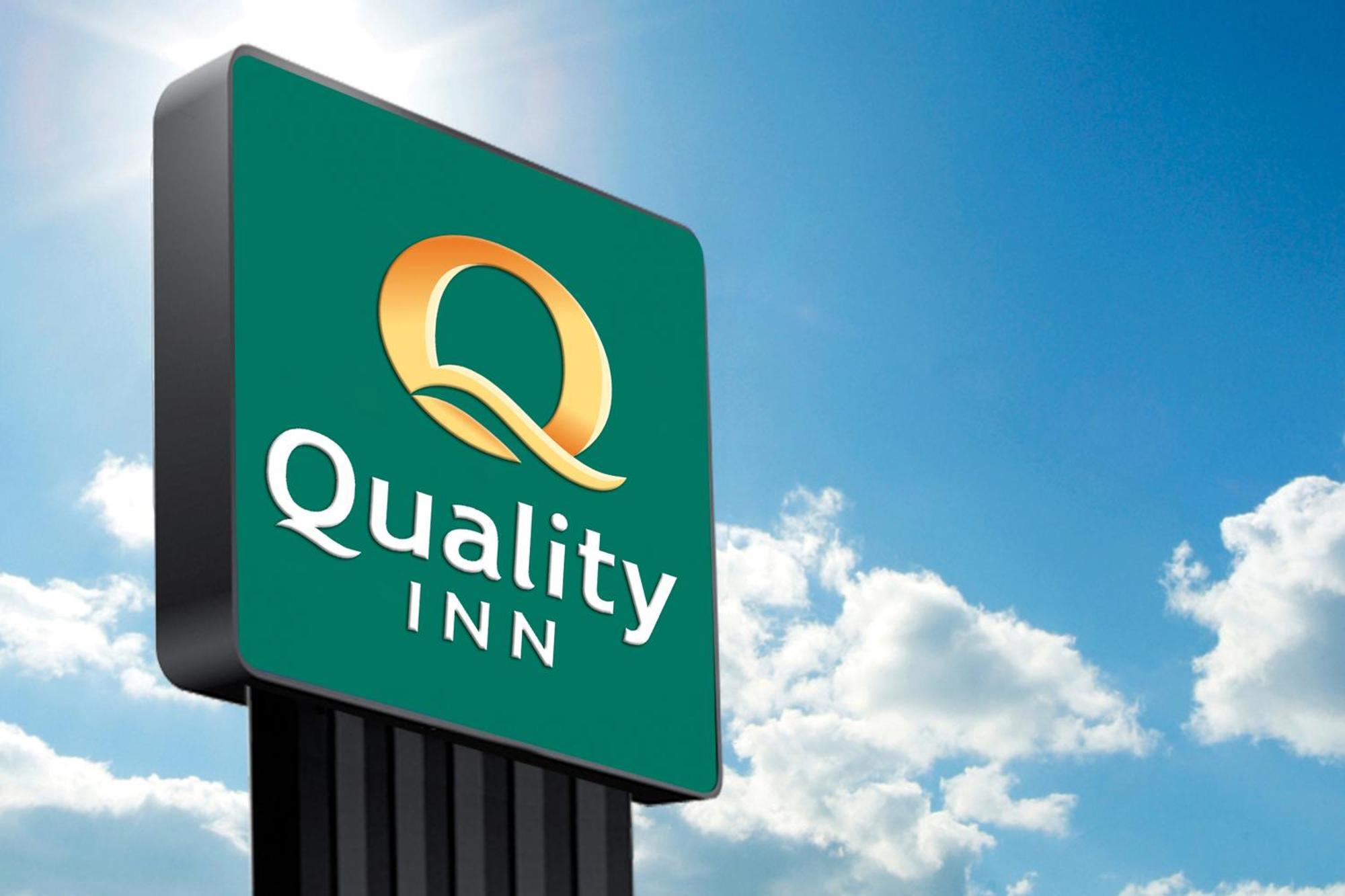 Quality Inn Nashville - Opryland Area ภายนอก รูปภาพ